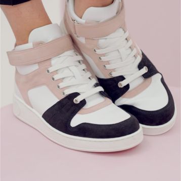 222170Z R0_worn_2-AVS?&fit=
